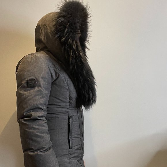 Grey Ookpik Winter Jacket w/ Racoon Fur Trim -M- - Picture 9 of 16